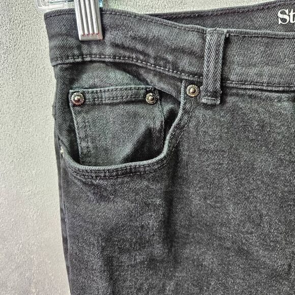 Style & Co Jeans Womens Size 6 Black Easy Care Straight Leg Fit Denim - Picture 2 of 9